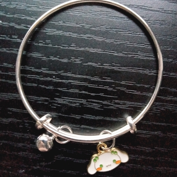 NEW Cinnamoroll Charm Bangle - Picture 2 of 2